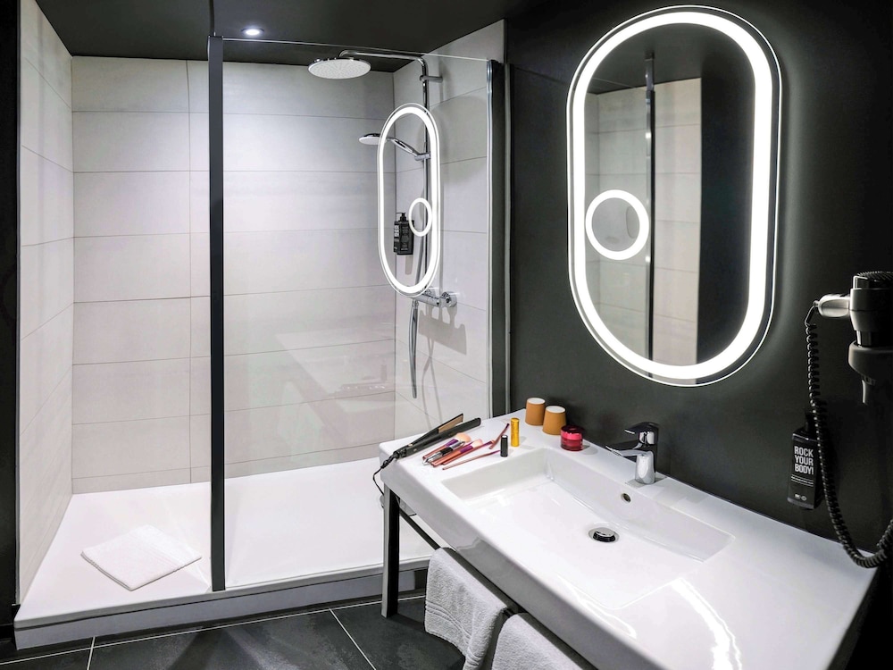 Ibis Pontarlier 61/65