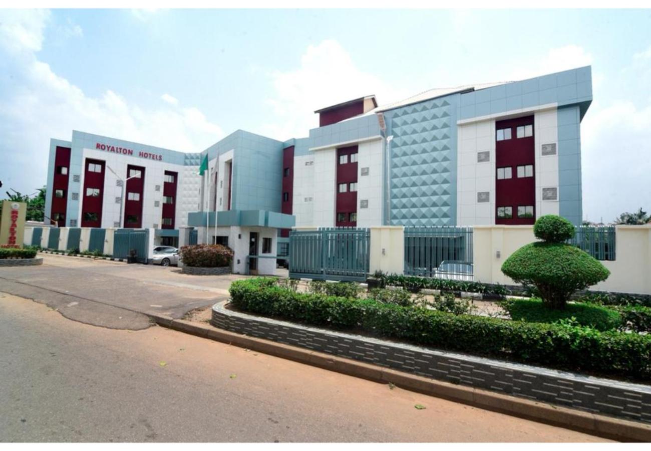 Royalton Hotel Abuja 2/44