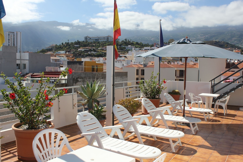 Sun Holidays Hotel 52/59