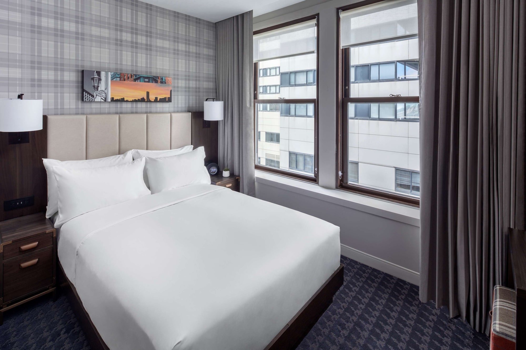 ROOM, KING BED, ACCESSIBLE