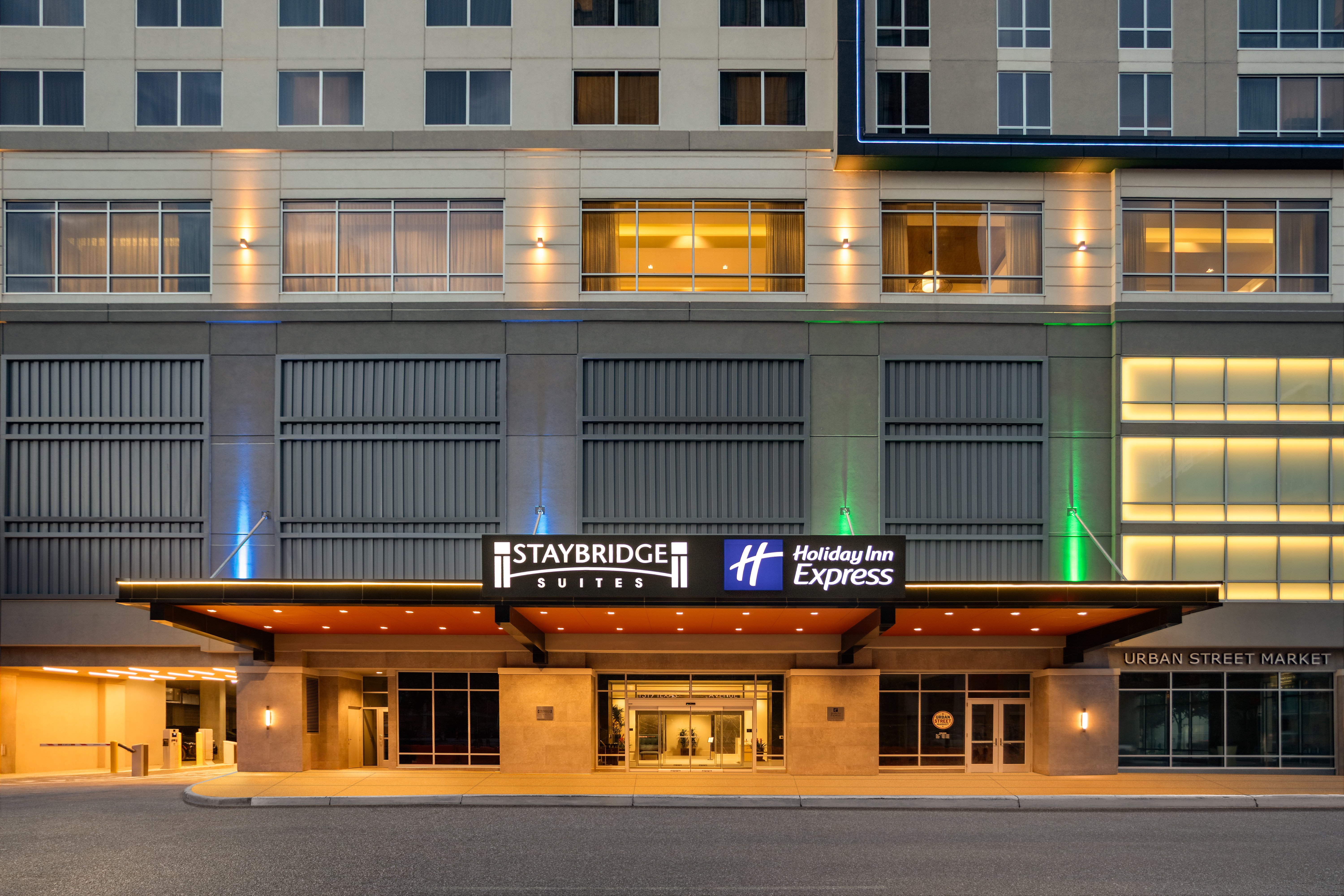 Holiday Inn Express Houston Downtown by IHG 1/50