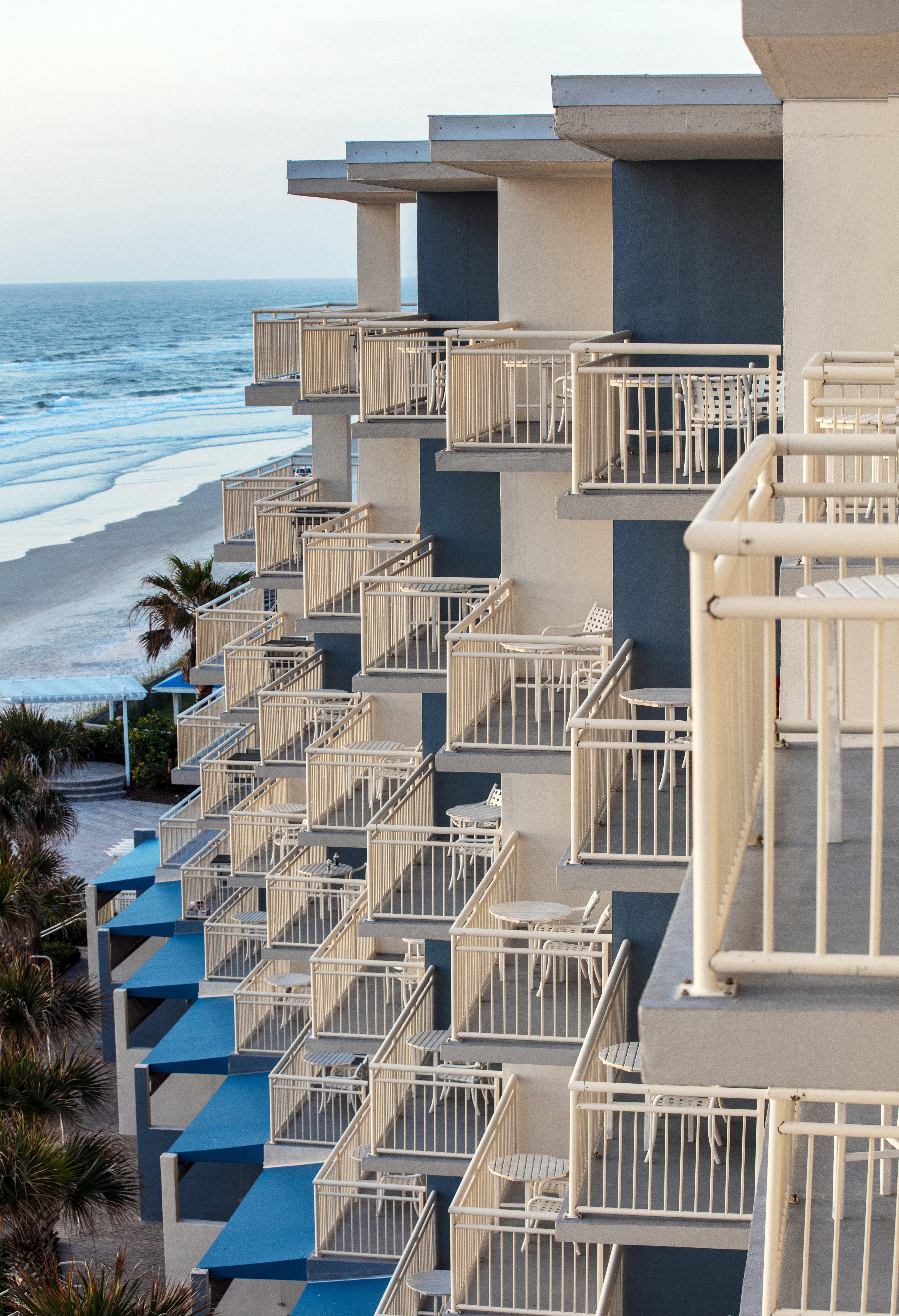 The Shores Resort Spa 9/69