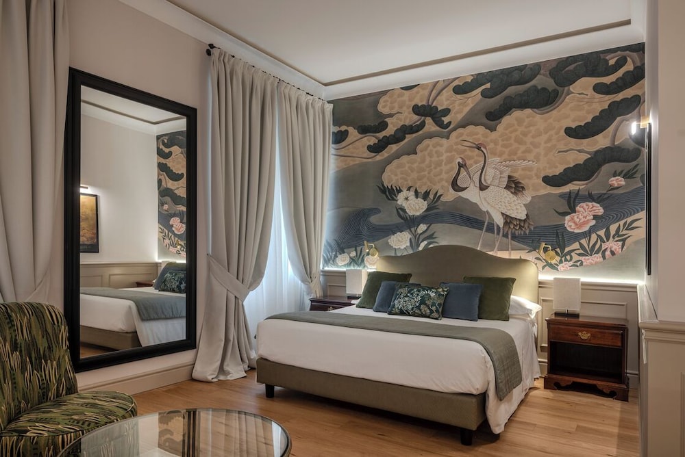 ELITE, JUNIOR SUITE