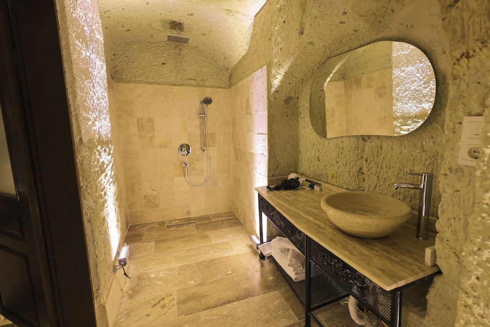 Ortahisar Cave Hotel 48/50