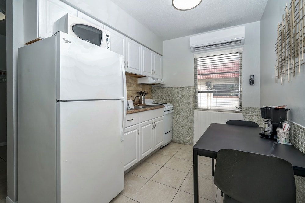 Ocean Villas of Deerfield 32/68