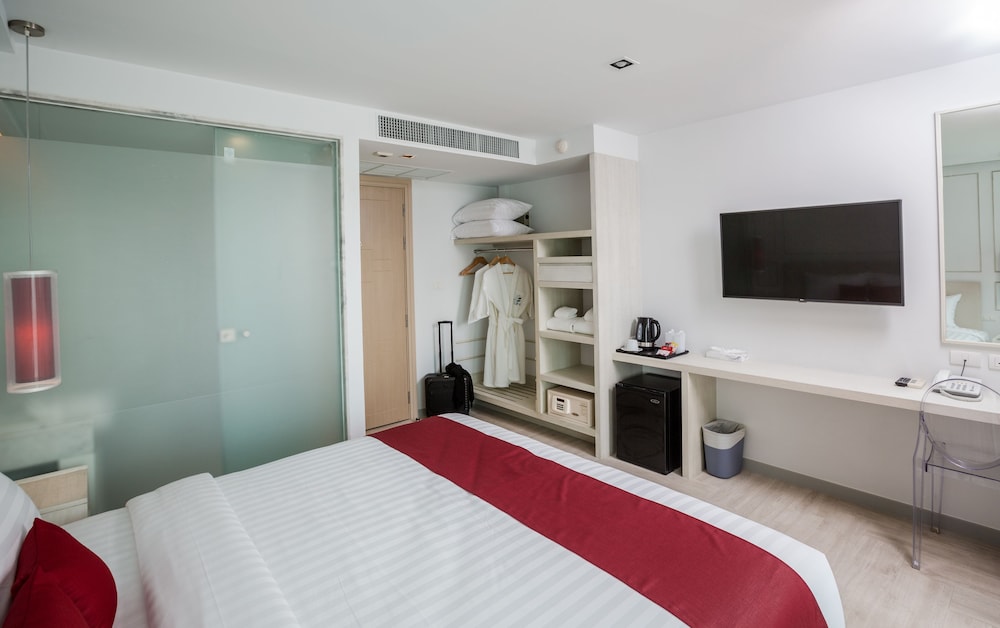 The Bloc Hotel 17/65