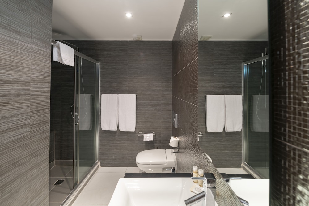 RK Suite Hotel 43/44