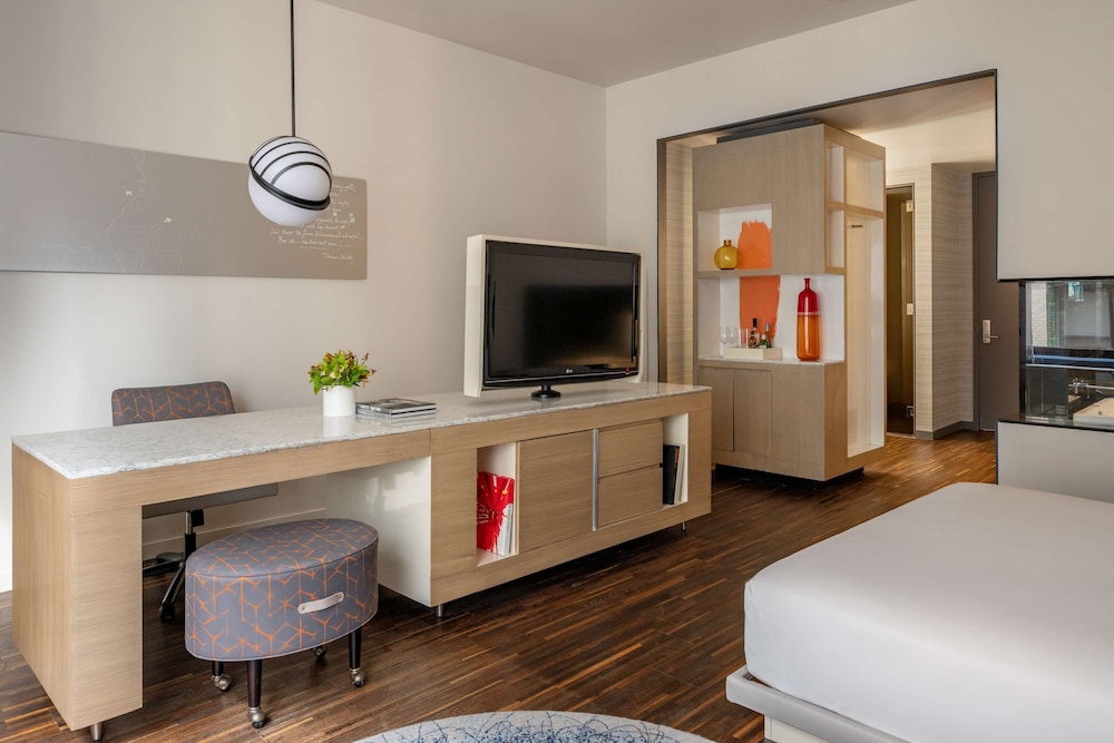 Hyatt Centric Wall Street New York (ex Andaz Wall Street) 52/76