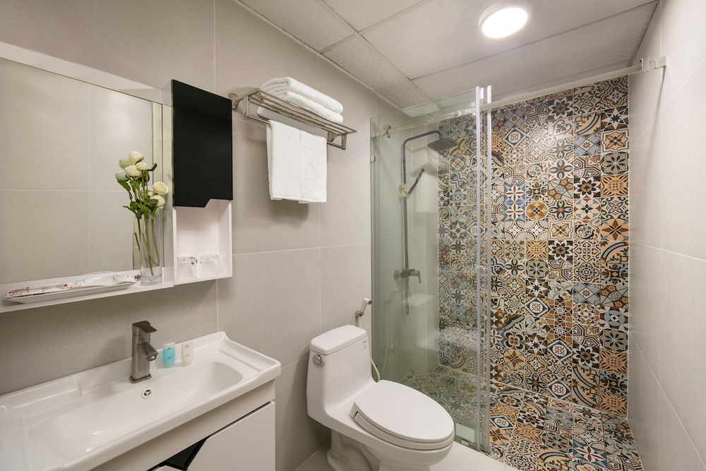 Diamond Legend Hotel 24/65