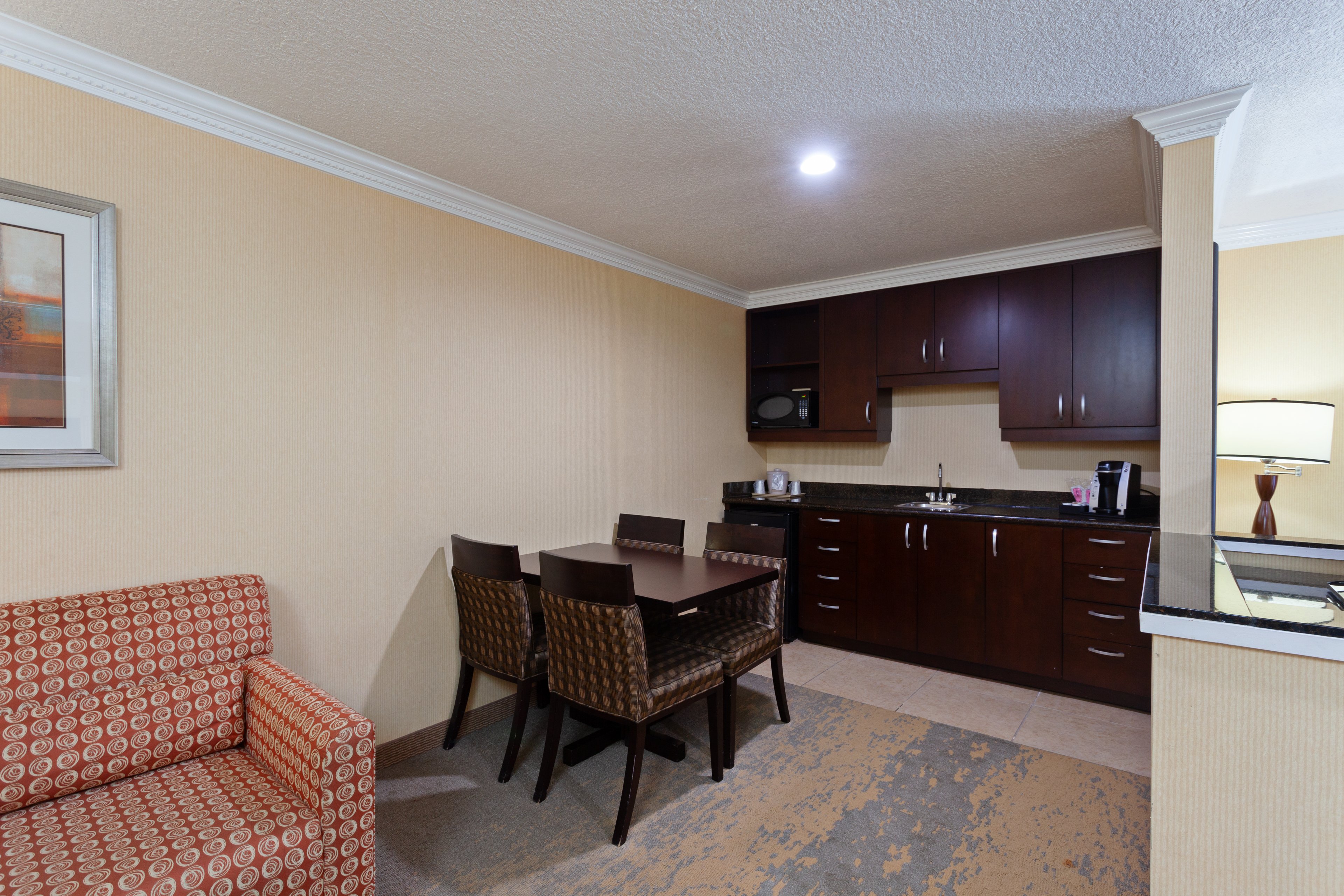 Holiday Inn San Mateo 62/65