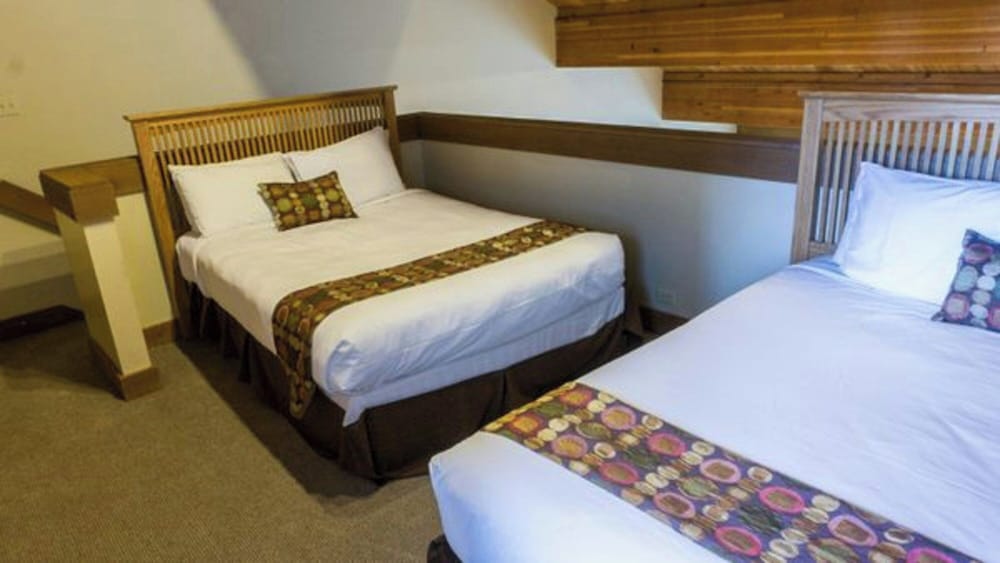 Village, Loft, 2 Queen Beds, North Wing