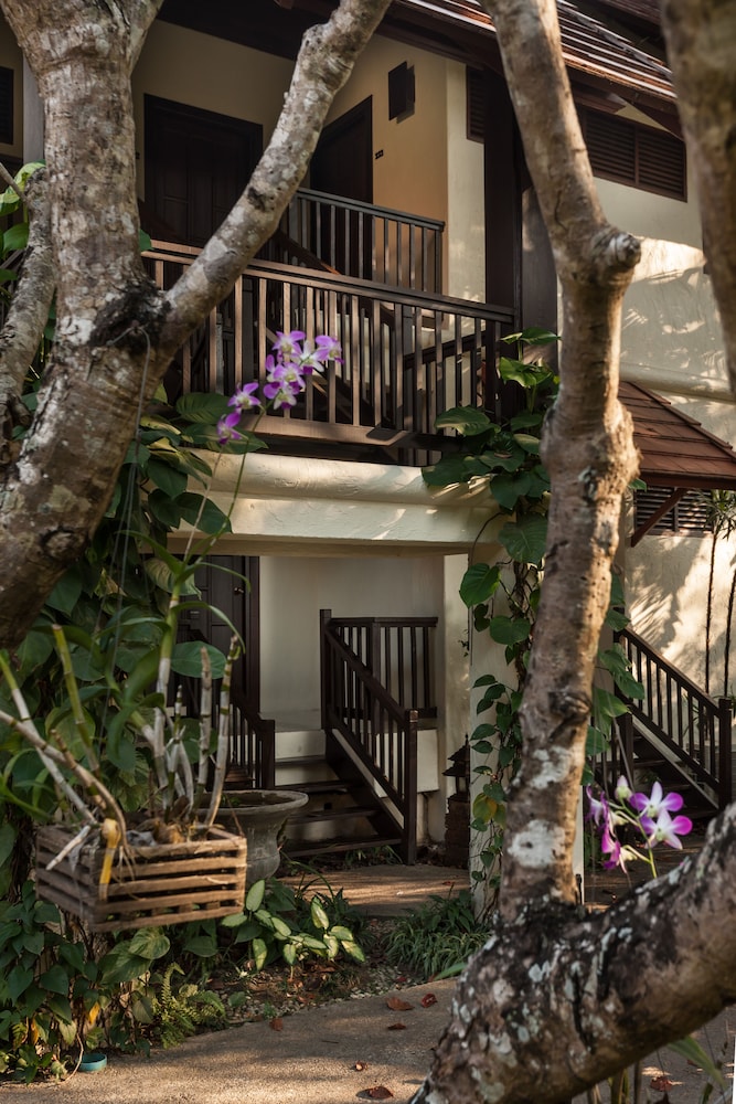 Lanna Dusita Riverside Boutique Resort. in CHIANG MAI