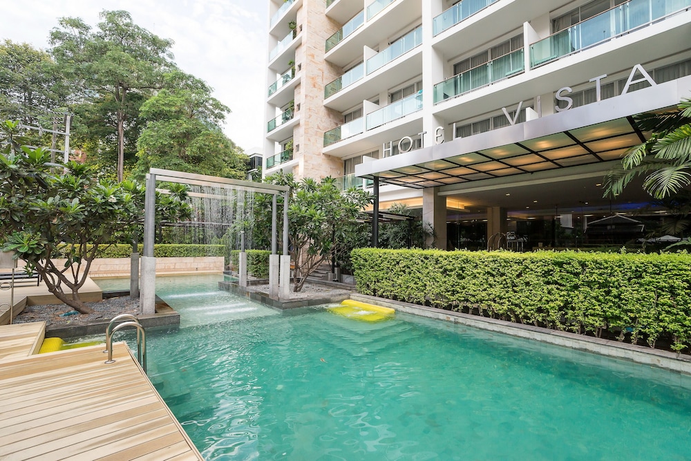 Hotel Vista Pattaya 67/70