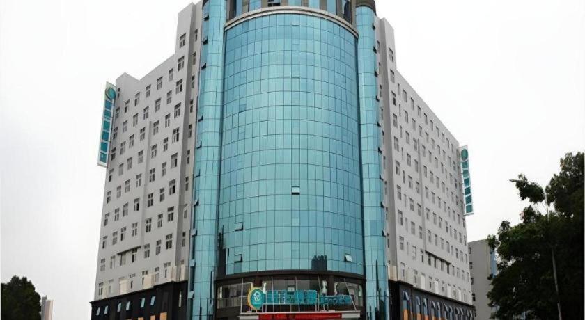 City Comfort Inn Wuhan Fengshu Er Road Baijin Mansion 8/49