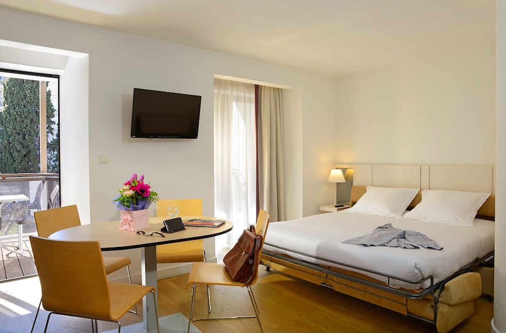 Residence Resideal Premium Cannes 7/42