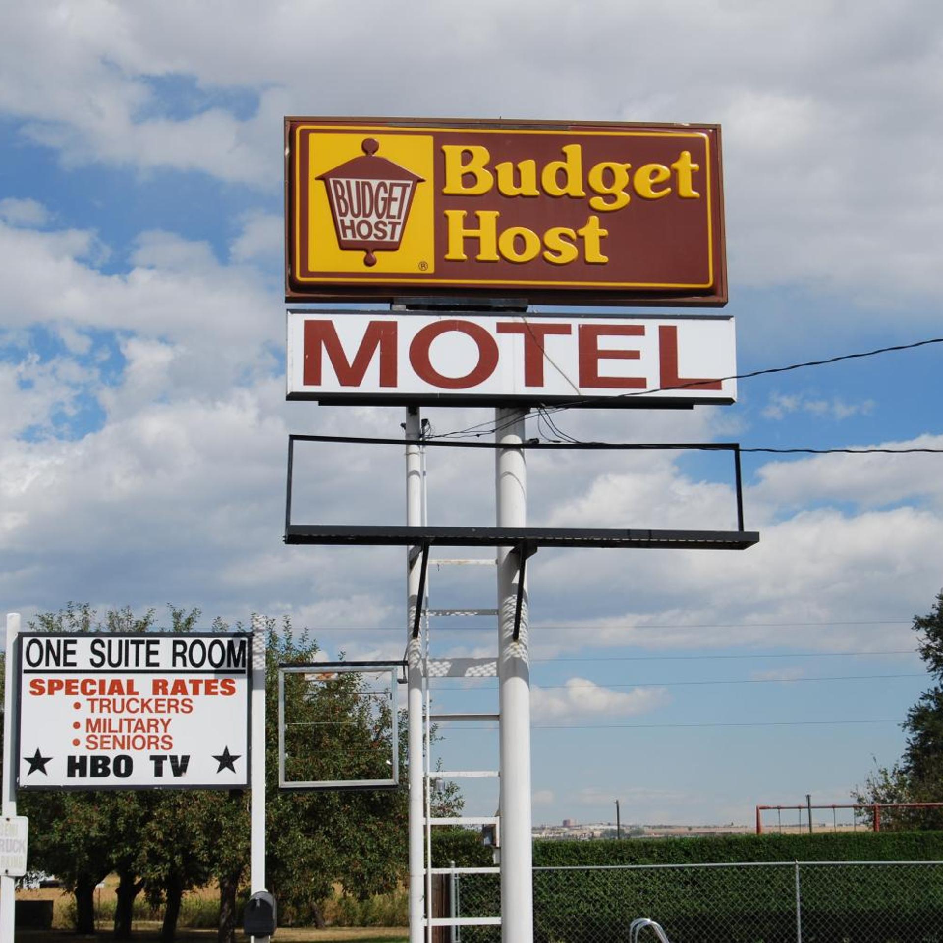 Budget Host 254 Inn Loveland 6/28
