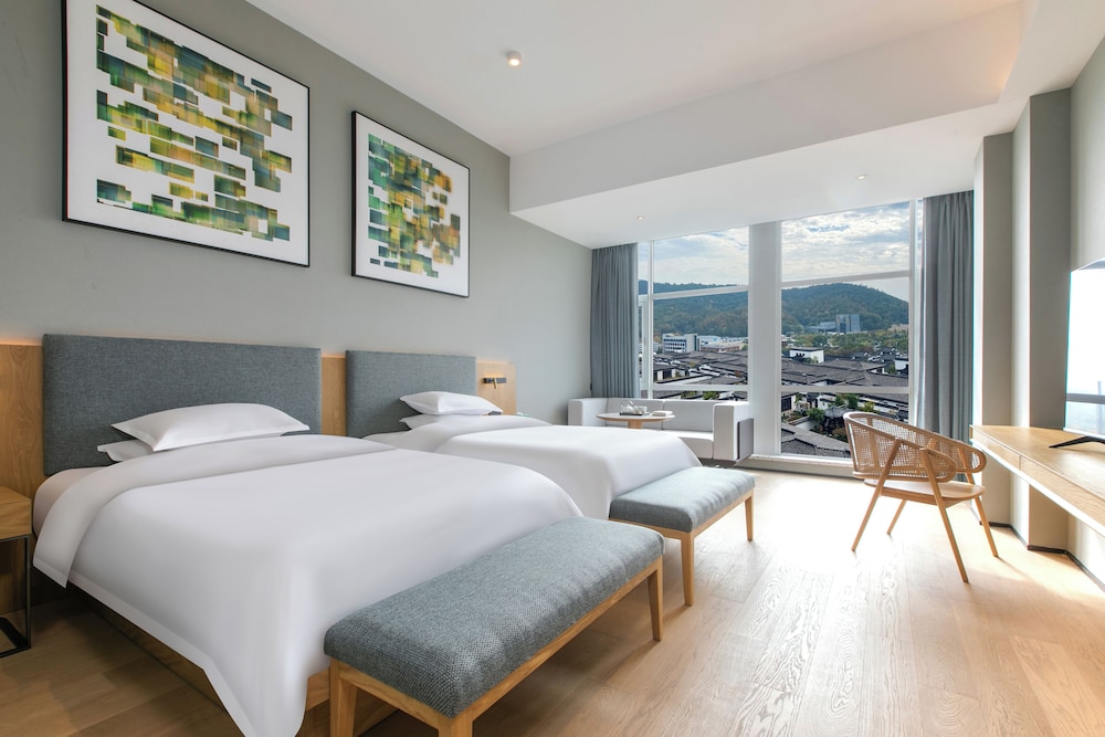 DESIGN A TWIN ROOM