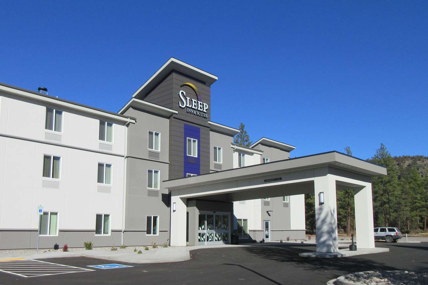Sleep Inn & Suites Chiloquin-Crater Lake Junction 32/32