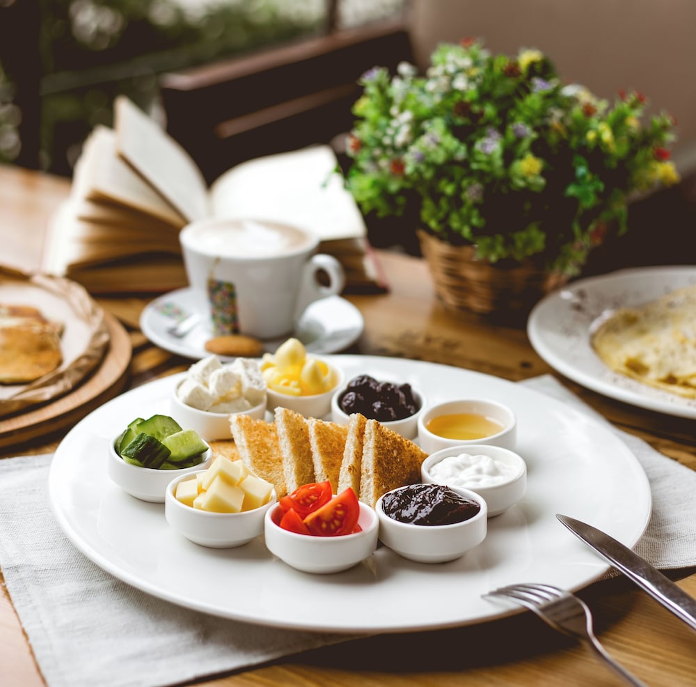 Somerset Kencana Jakarta 17/29