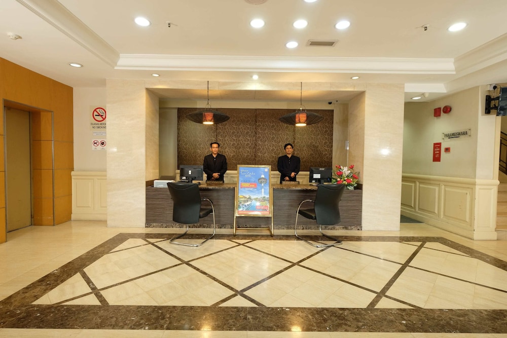 Seri Costa Hotel 3/50