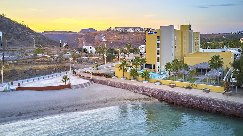 City Express by Marriott La Paz 11/64