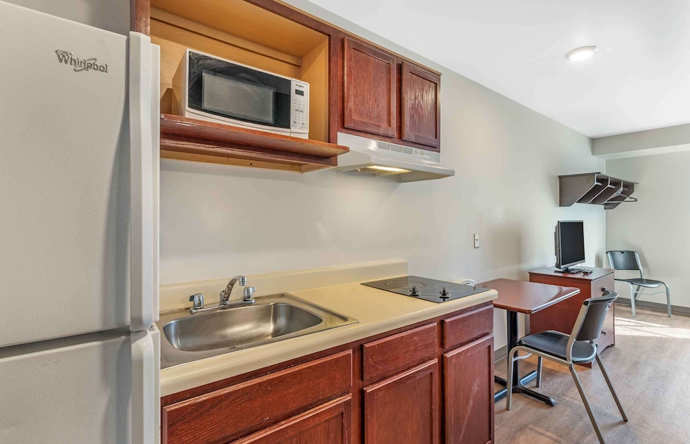 Studio 6 Extended Stay Little Rock Southwest AR 41/50