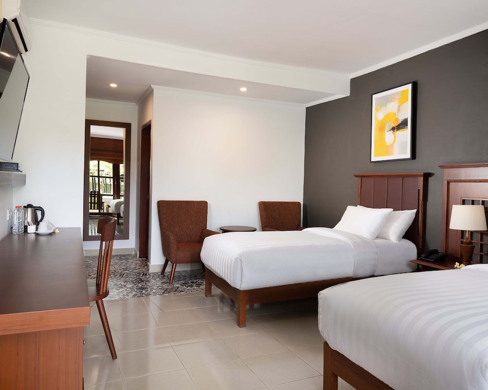 Brits Resort Lovina 27/61