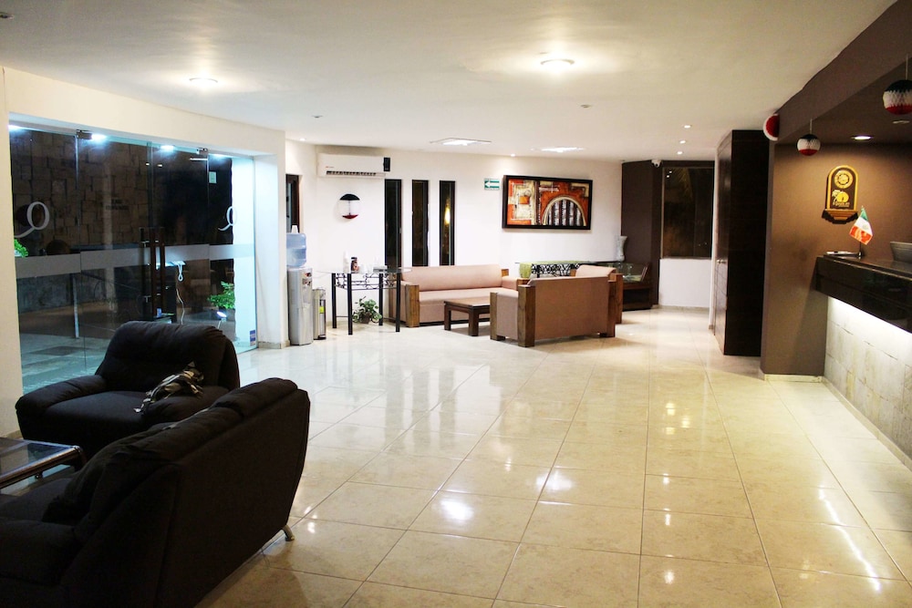 Quijote Inn Hotel 13/67