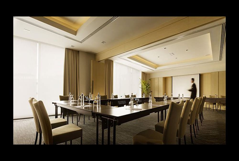 Premiere Hotel Klang 44/50