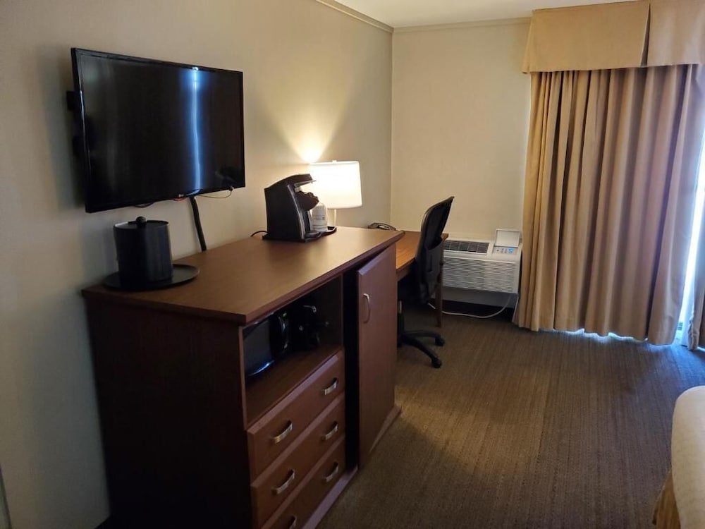 Best Western The Westerly Hotel 42/44