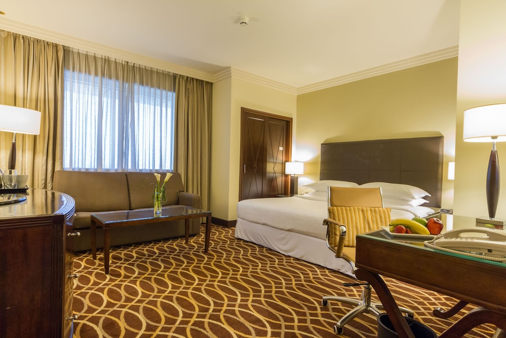 Sunday Suites Excelsior Hotel Deira (formerly Sheraton Deira) 24/70