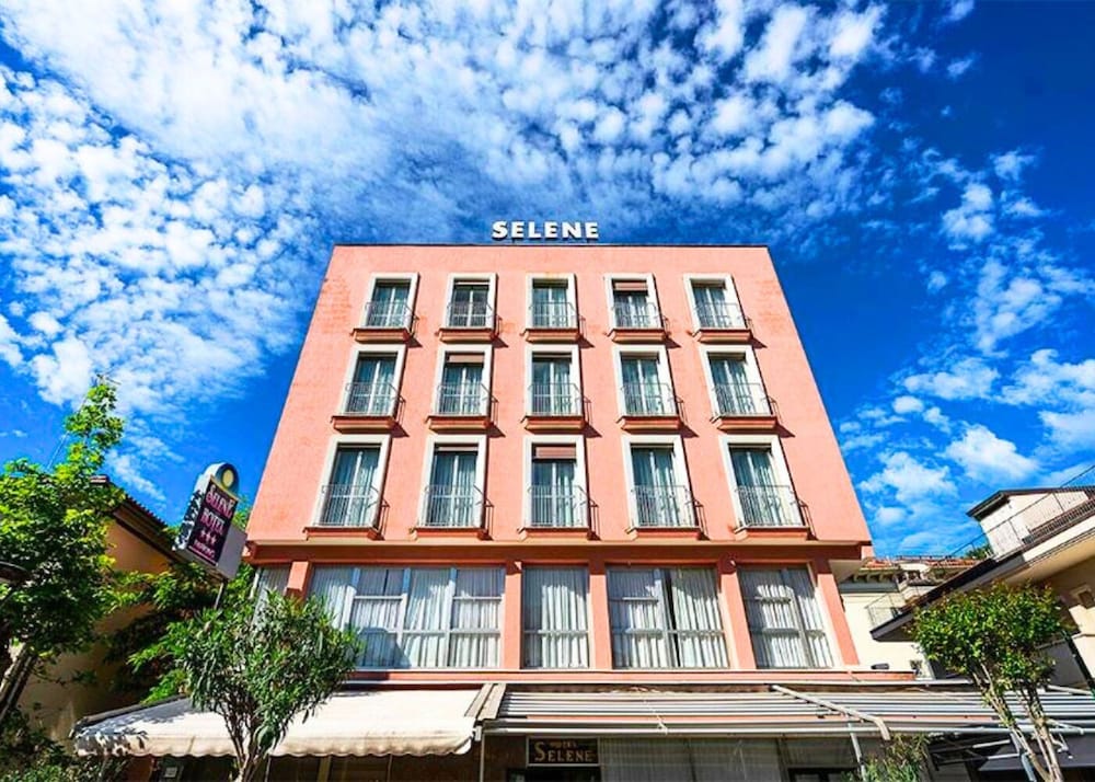 Hotel Selene 1/55