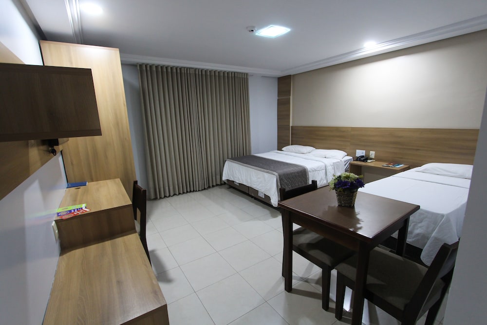Golden Ville Hotel 20/66