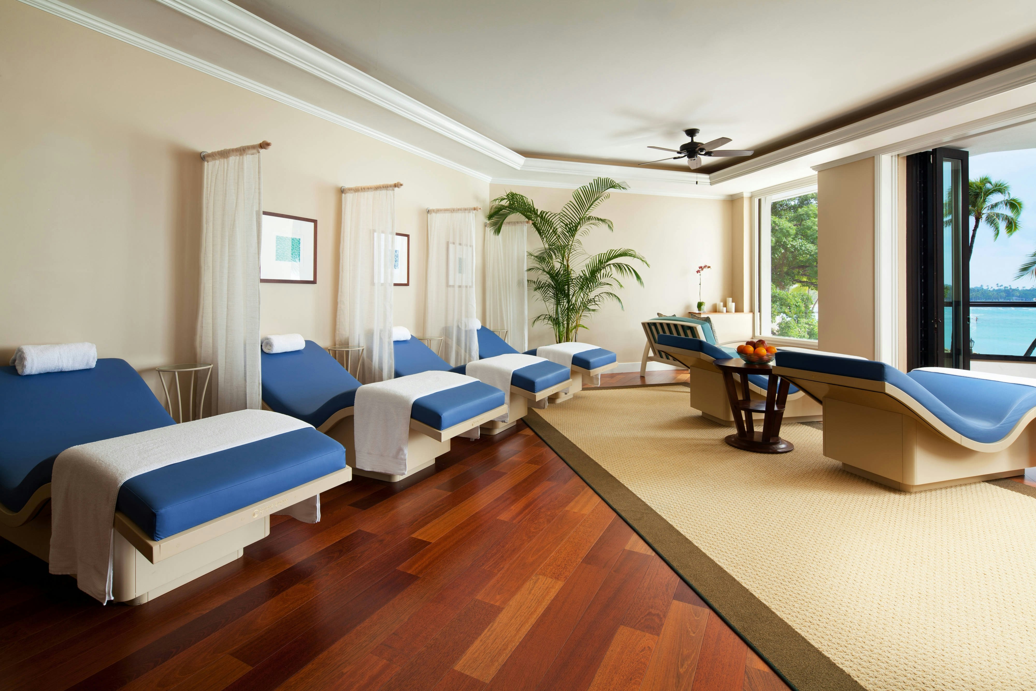 Moana Surfrider A Westin Resort and Spa Waikiki Beach 15/50