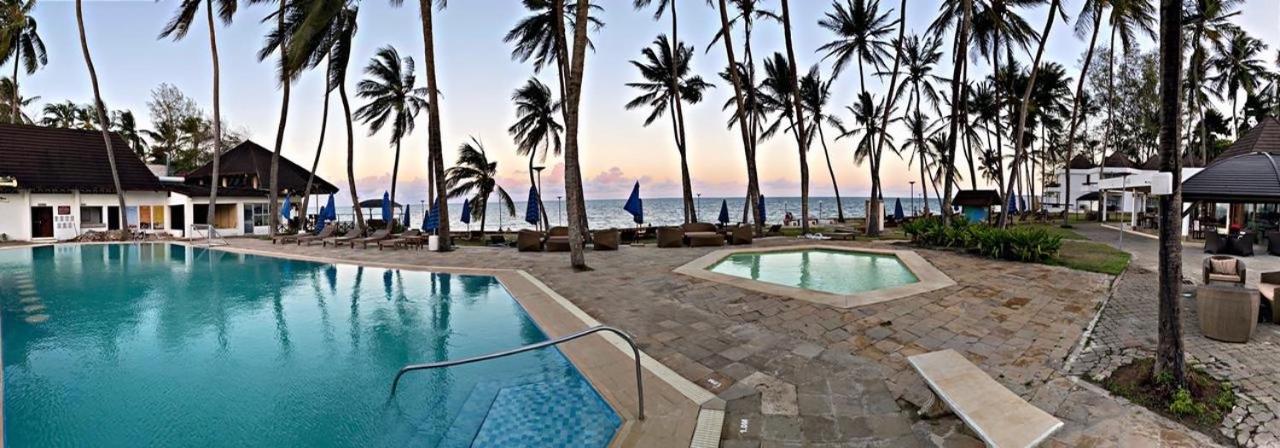 Kenya Bay Beach Hotel 39/46