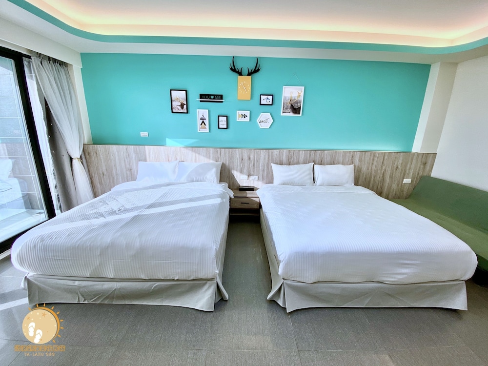 COMFORT, QUADRUPLE, 2 QUEEN BEDS