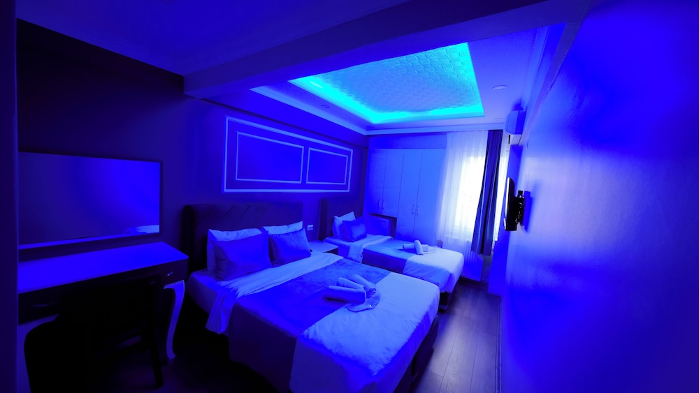 Bona Sera Hotel 9/50