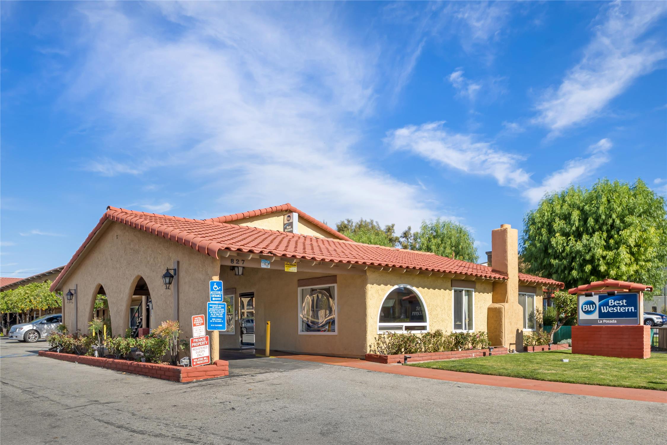 Best Western La Posada Motel 48/54