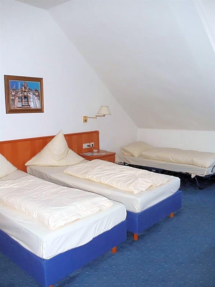 Hotel Vier Jahreszeiten 10/36