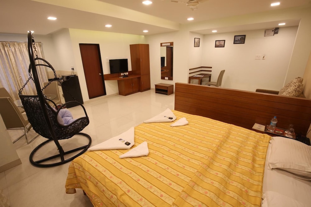 Hotel Kohinoor Square 28/37