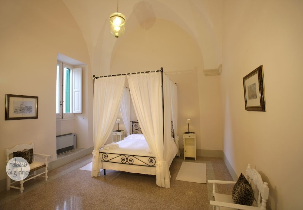 Palazzo Guglielmo Albergo Diffuso 21/79
