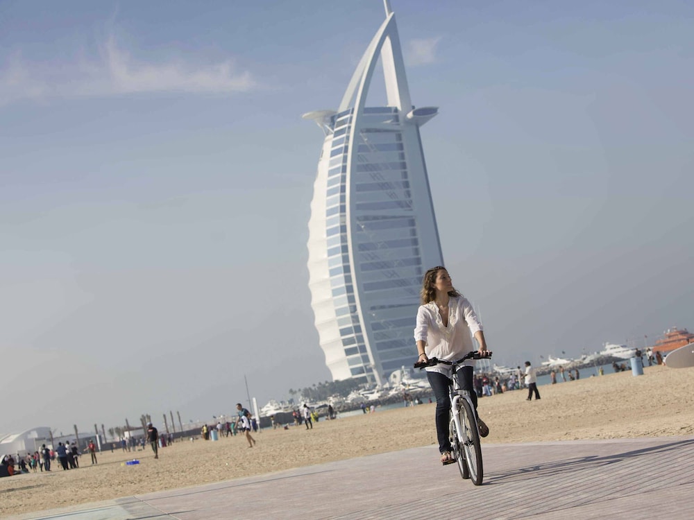 Ibis Mall Avenue Dubai 45/50