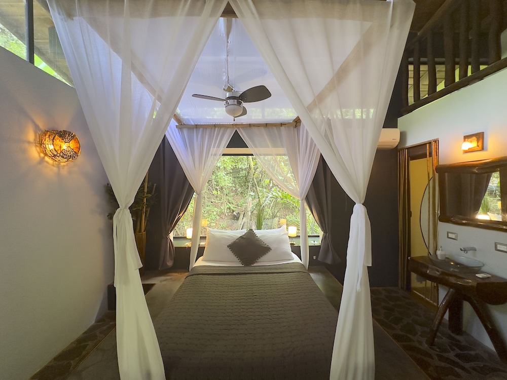 Canaima Chill House 9/50