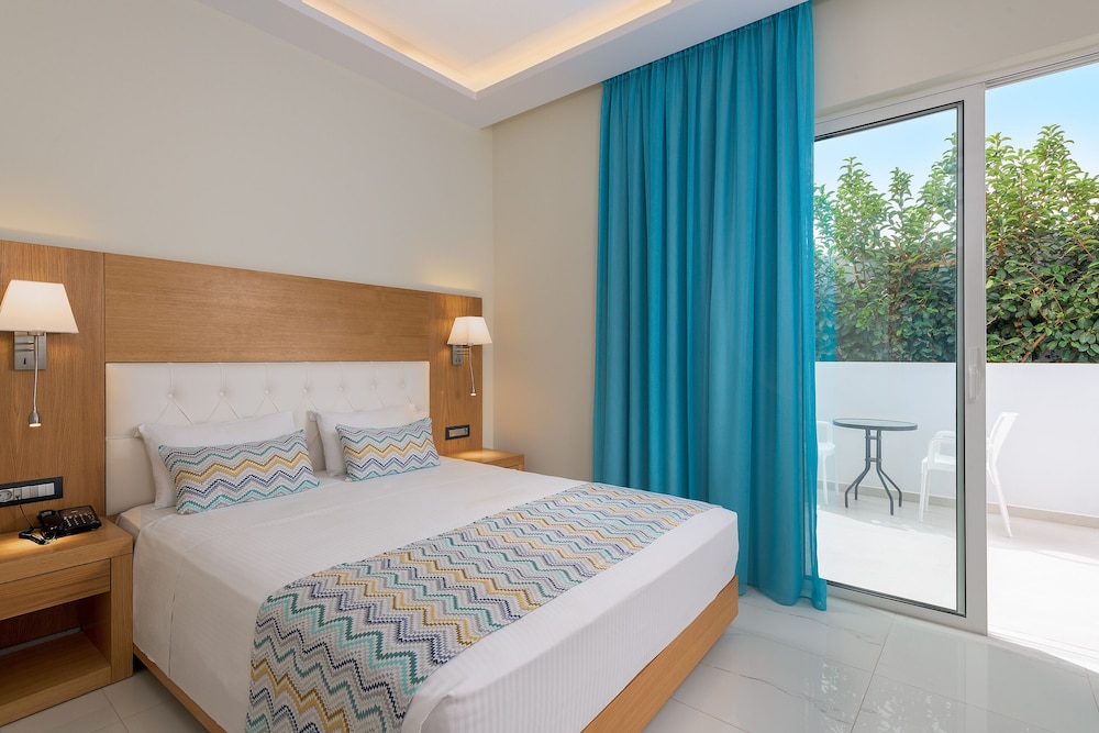 Oceanis Park Hotel 41/88