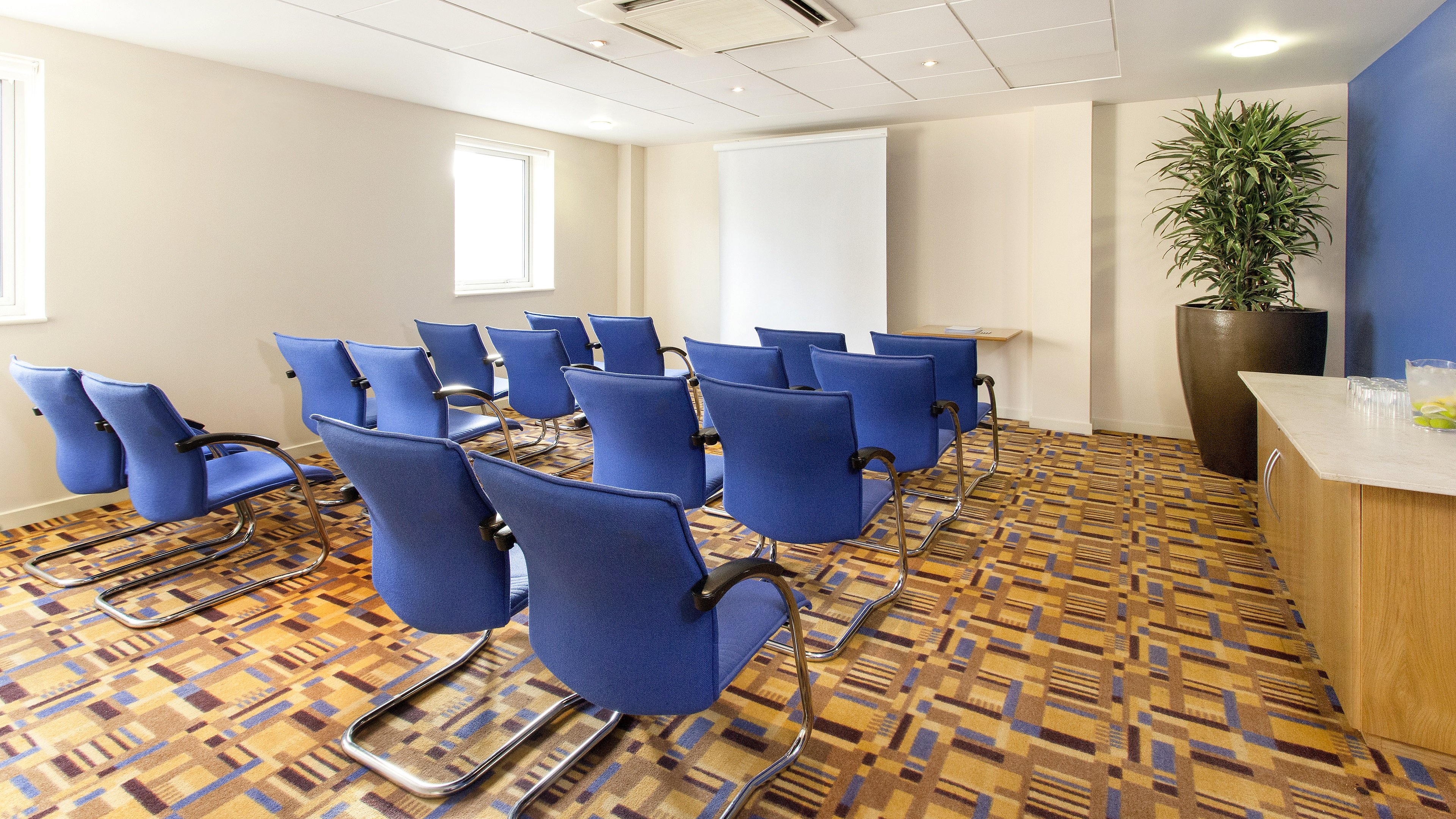 Holiday Inn Express London - Limehouse by IHG 37/43