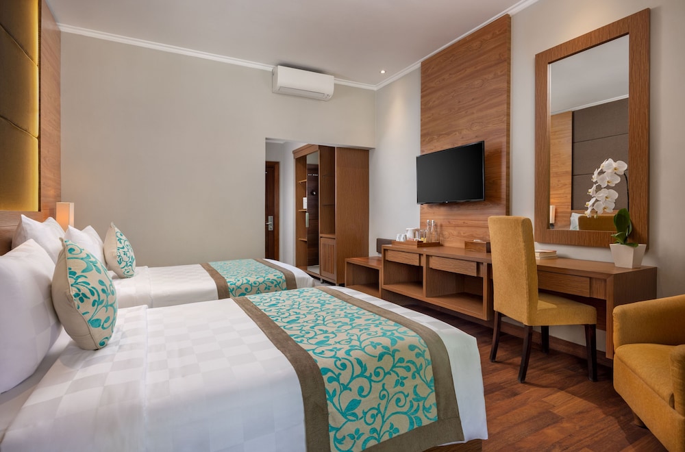ADHI JAYA HOTEL 24/56