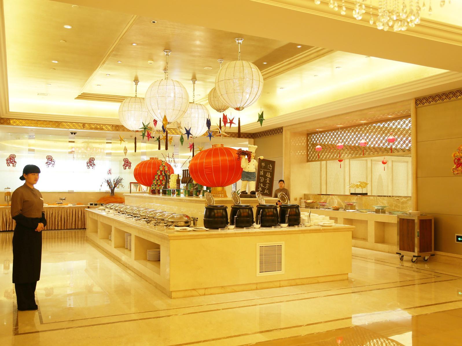 Canal Jinling Grand Hotel 5/35