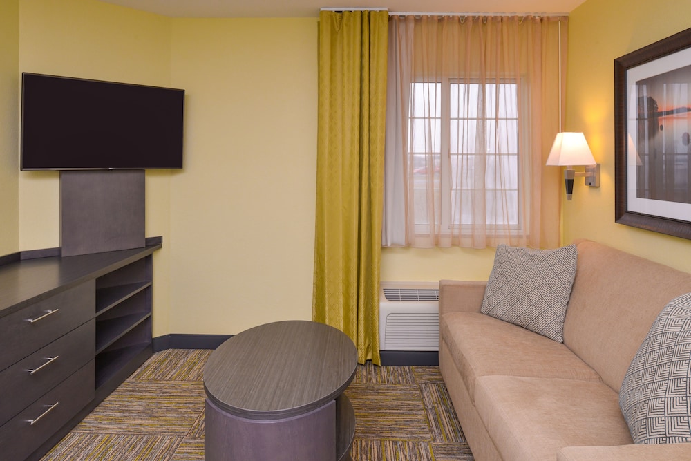 Candlewood Suites Paducah 40/65