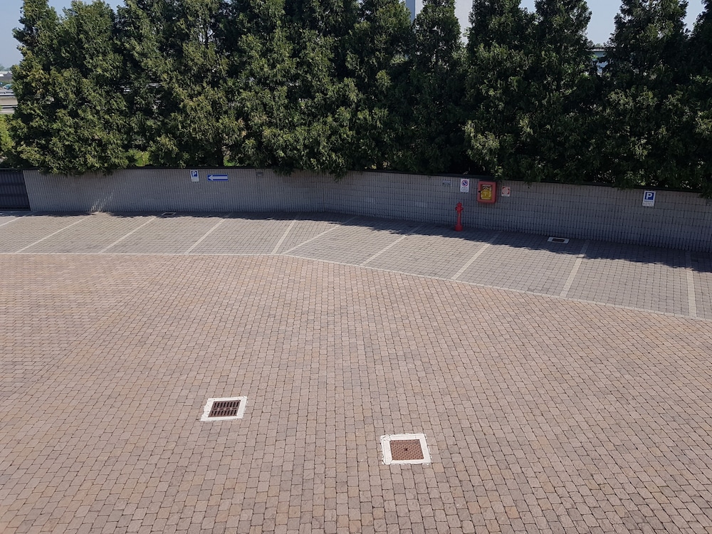 sport_facililities