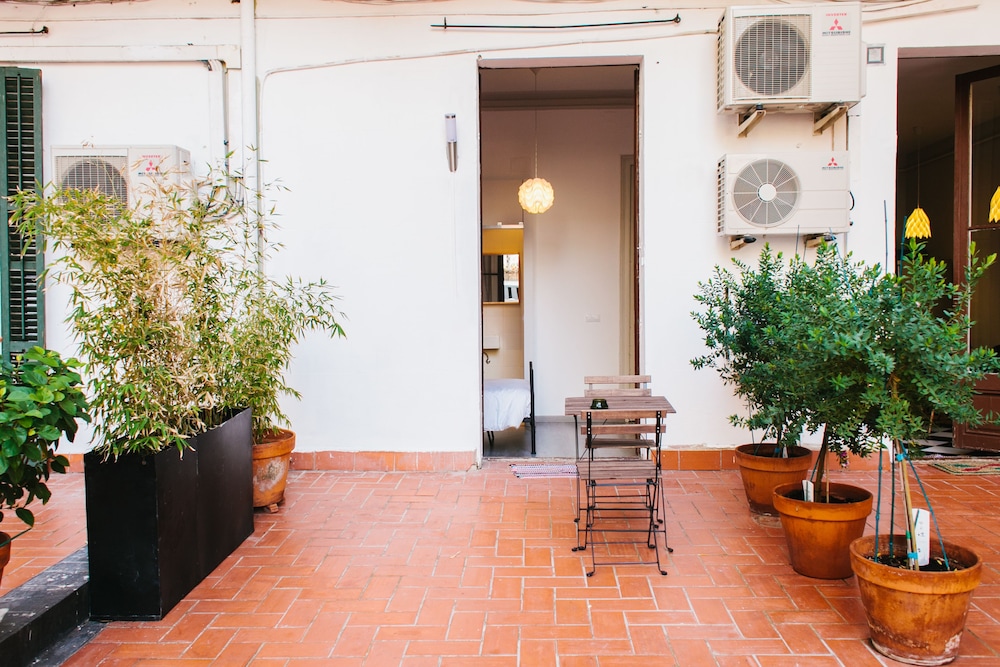 Zoorooms Boutique Guesthouse 3/35